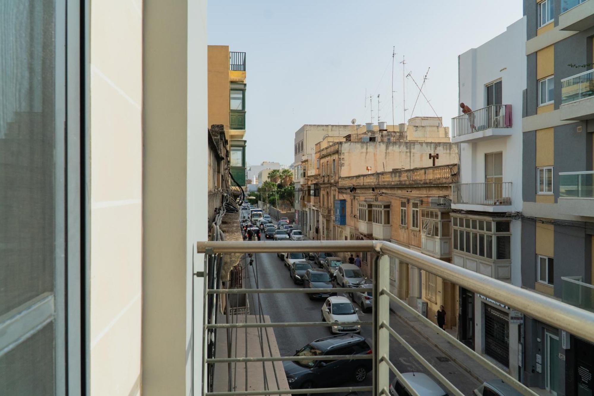Apartment Recently Updated - Gzira